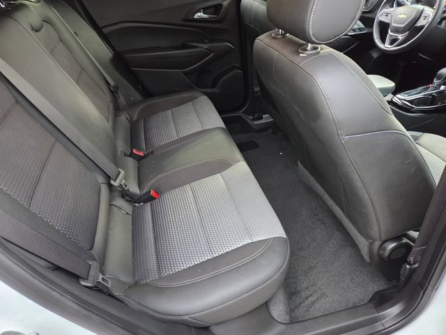Certified 2025 Chevrolet Trax LT w/ Driver Confidence Package FWD image 14