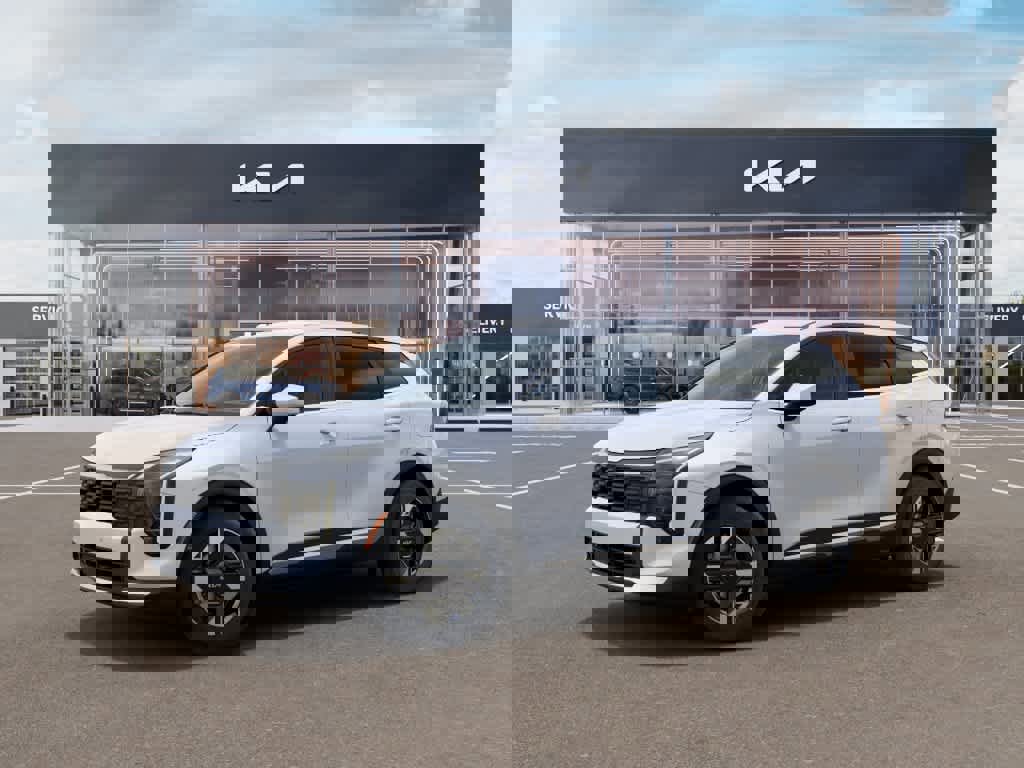 New 2026 Kia Sportage LX image 3