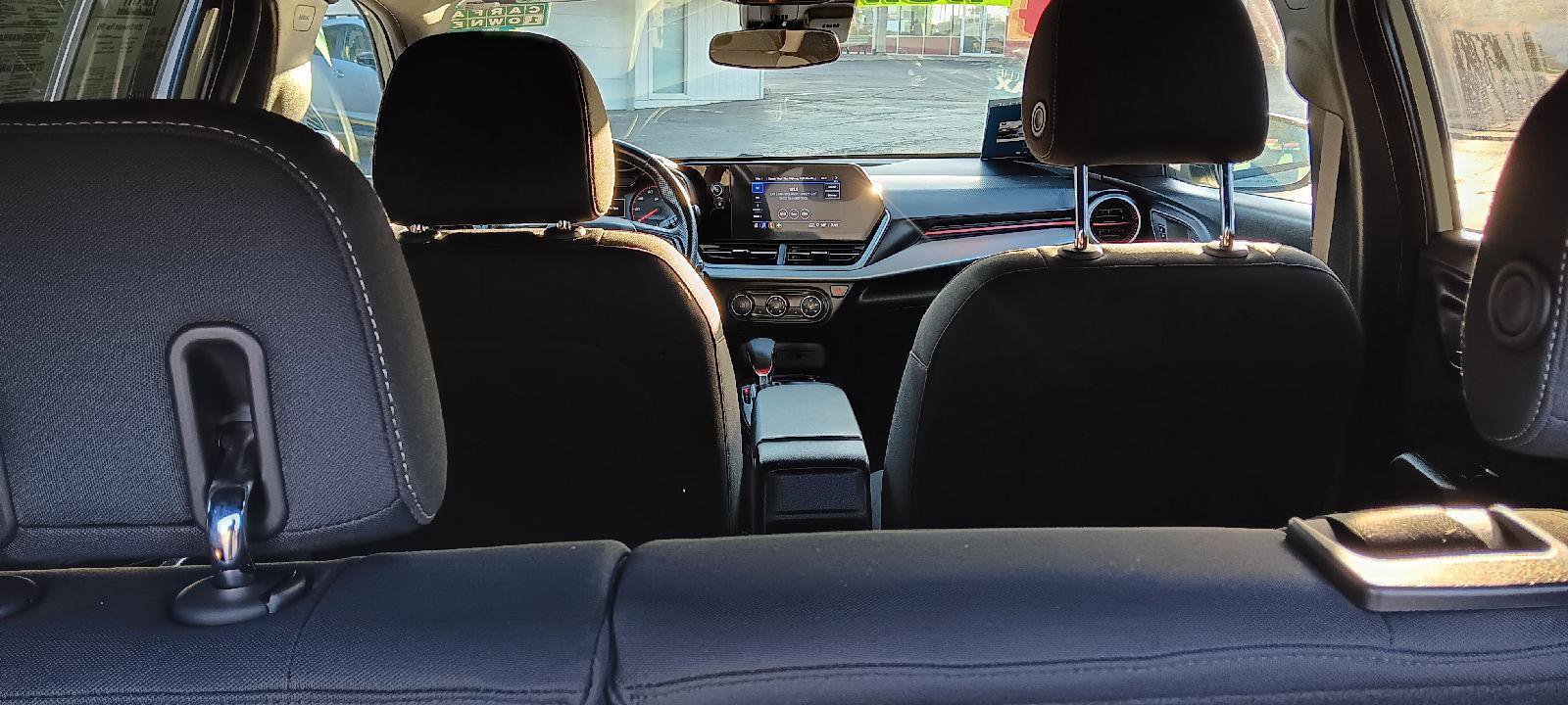 Used 2024 Chevrolet Trax RS w/ Driver Confidence Package image 29