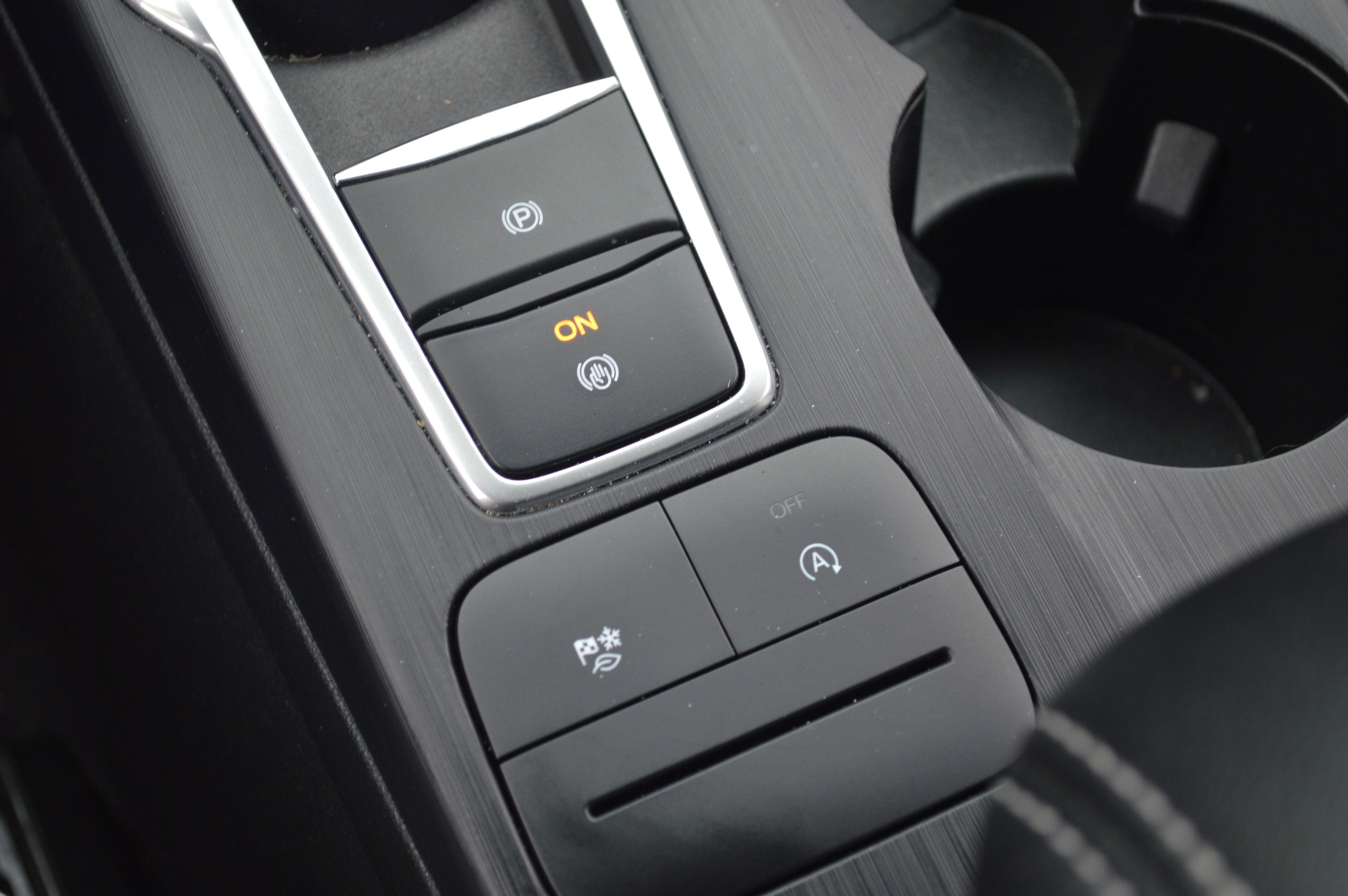 Used 2022 Ford Escape SE w/ Convenience Package image 24