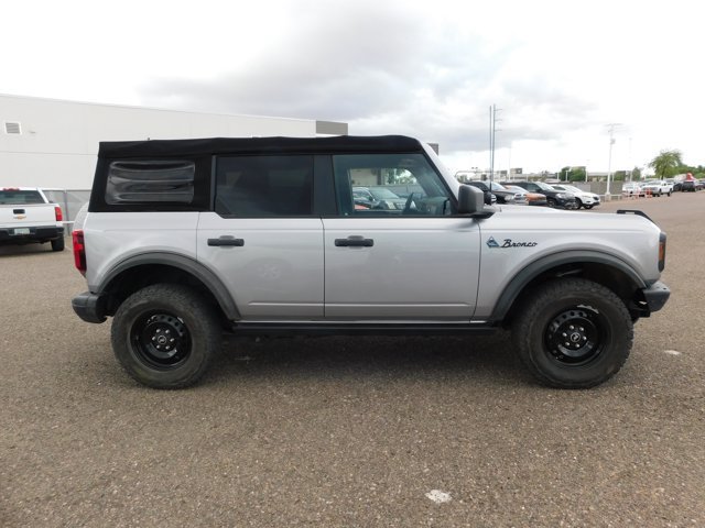 Used 2022 Ford Bronco Black Diamond AWD/4WD image 4