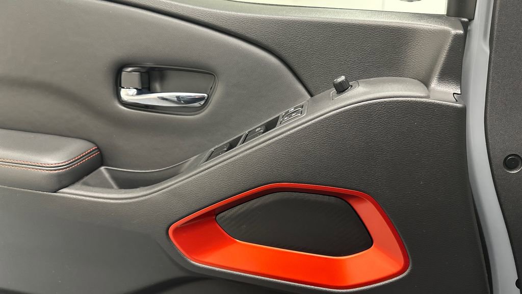 Certified 2023 Nissan Frontier PRO-4X w/ Pro Convenience Package image 15