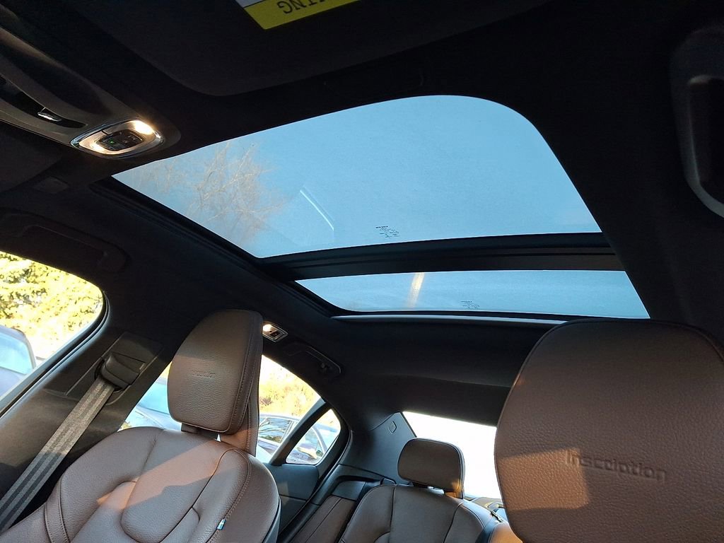 Used 2019 Volvo S60 T6 Inscription image 11