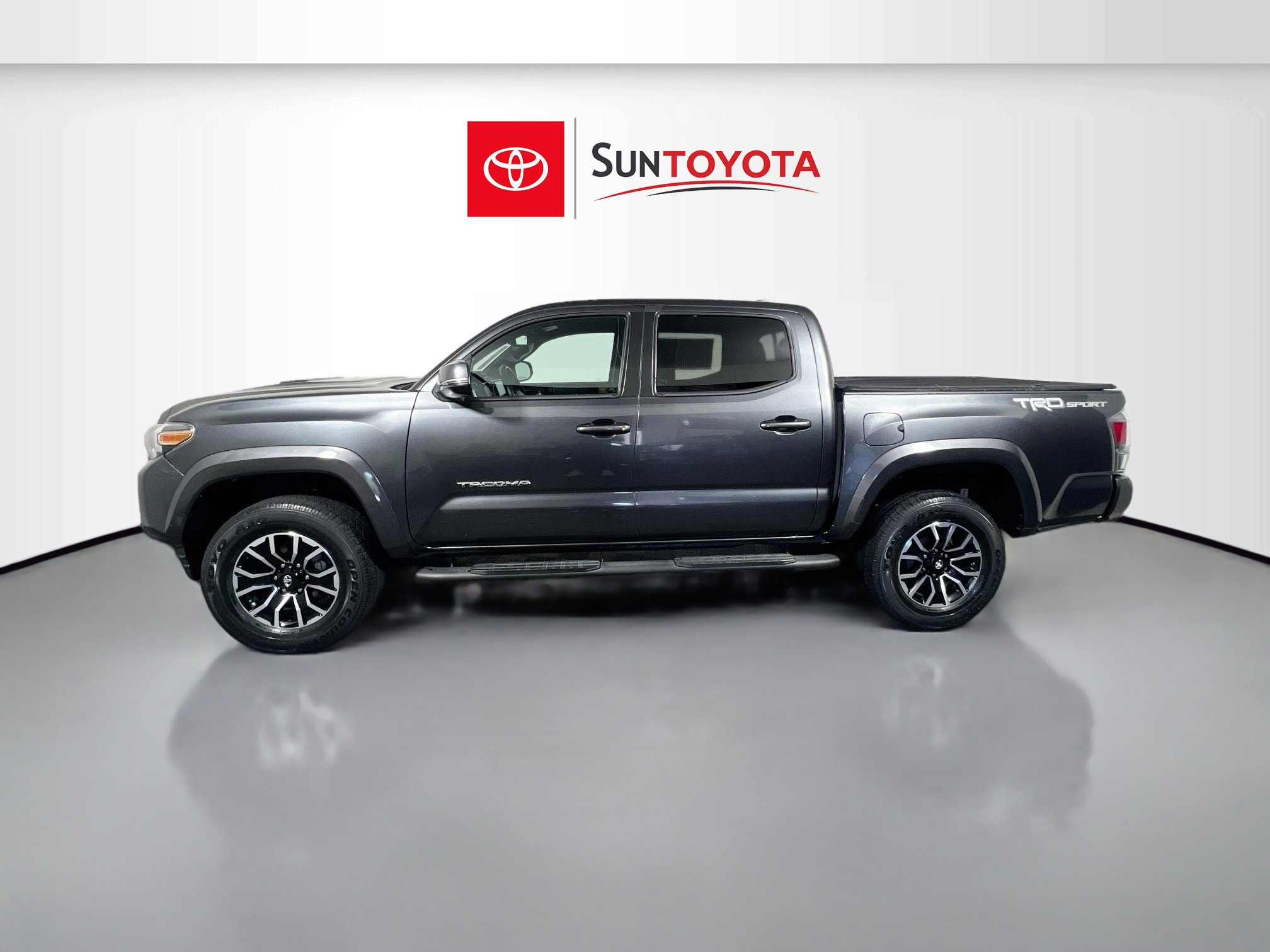 Used 2021 Toyota Tacoma TRD Sport image 7