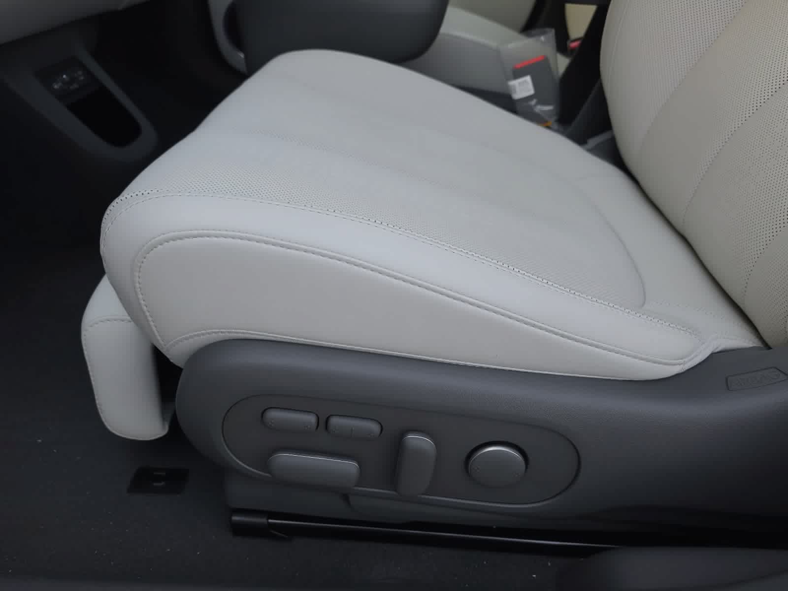 New 2027 Hyundai Ioniq 5 Limited RWD image 28