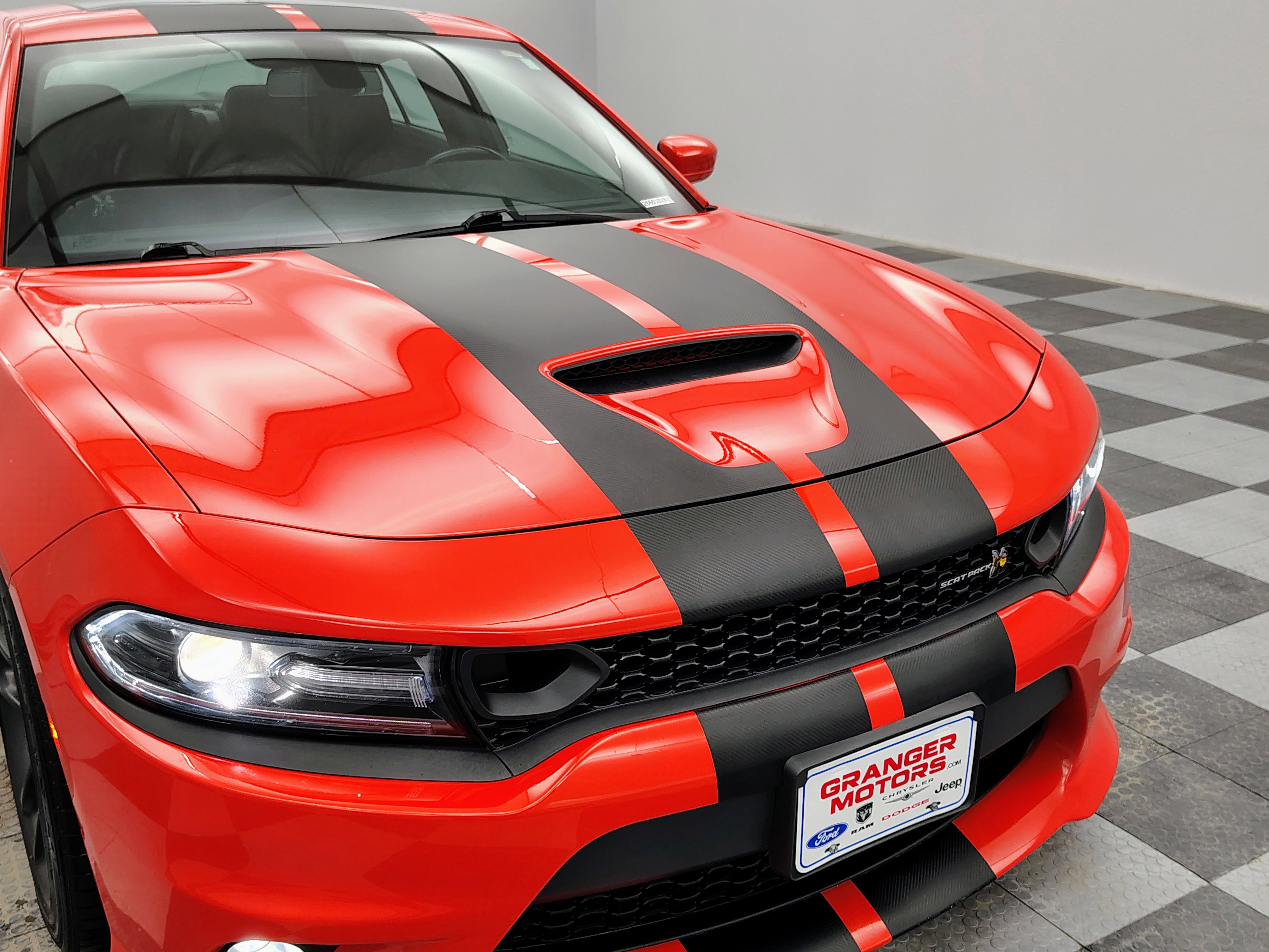 Used 2020 Dodge Charger Scat Pack w/ Driver Convenience Group image 19