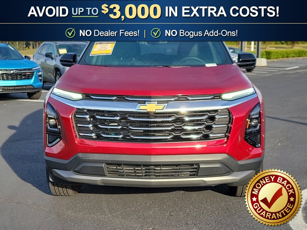 Used 2026 Chevrolet Equinox LT w/ Convenience Package II FWD image 2