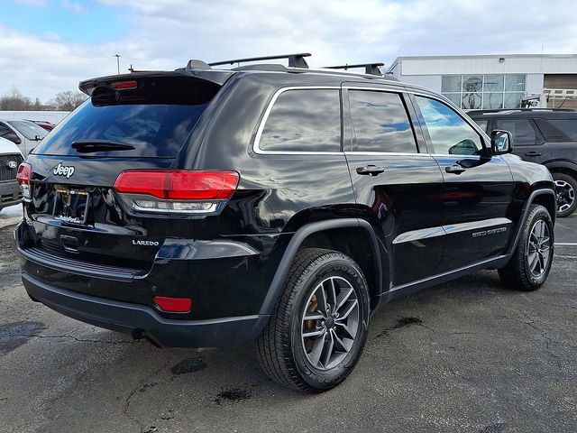Used 2019 Jeep Grand Cherokee Laredo w/ Laredo X Package image 6