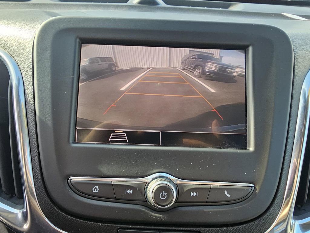 Used 2022 Chevrolet Equinox LT image 19