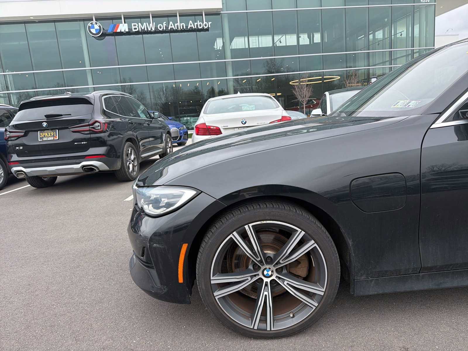Used 2021 BMW 330e xDrive w/ Premium Package image 3