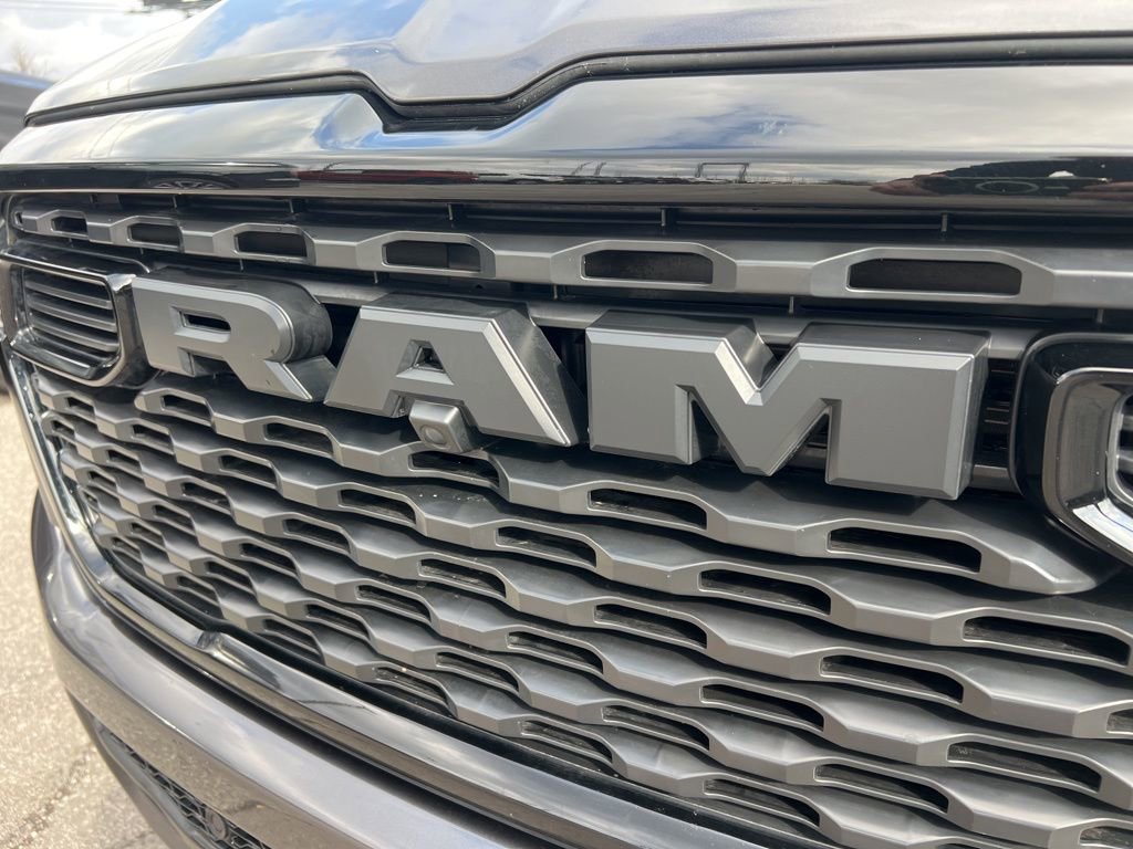 Used 2025 RAM 1500 Lone Star image 11