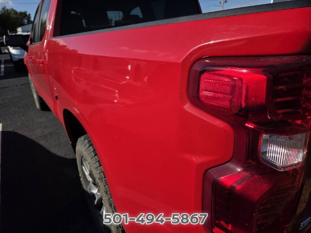 Used 2022 Chevrolet Silverado 1500 LT AWD/4WD image 6