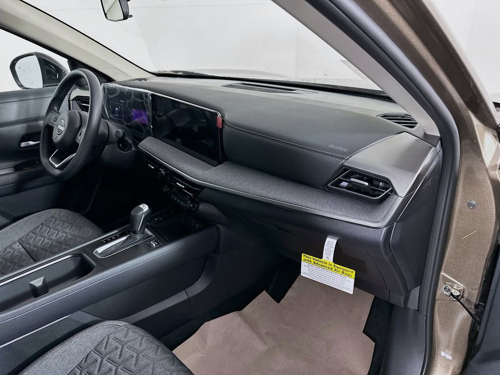 New 2026 Nissan Kicks SV w/ Cold Weather Package image 34