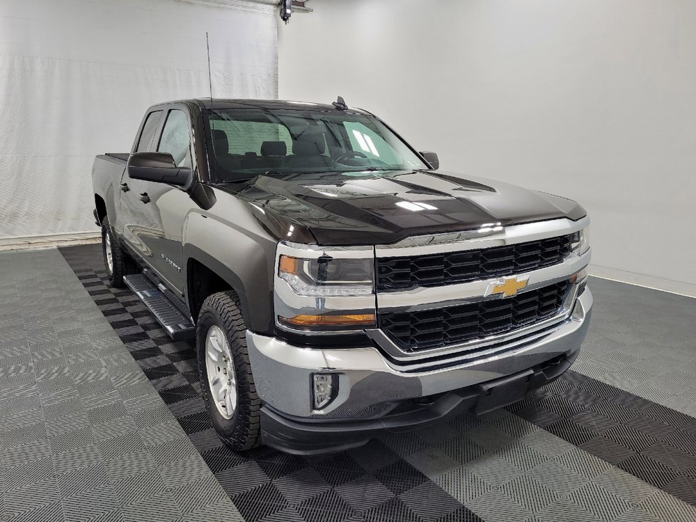 Used 2018 Chevrolet Silverado 1500 LT w/ All Star Edition AWD/4WD image 13