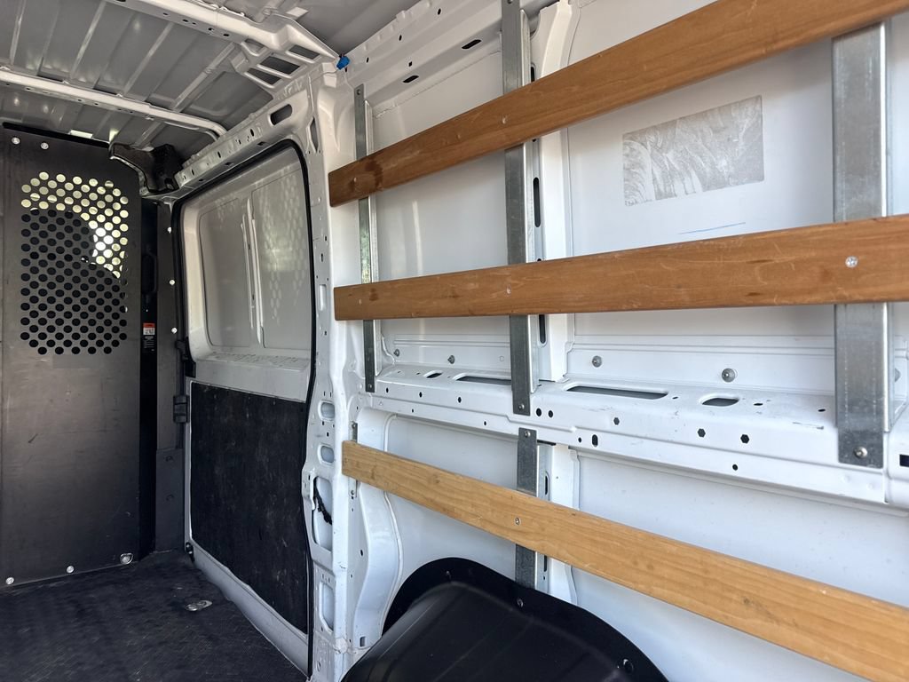 Used 2025 RAM ProMaster 2500 w/ U-Haul Equipment Group FWD image 15
