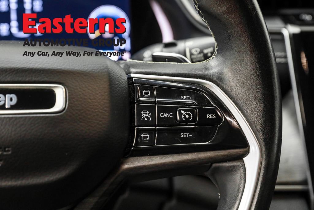 Used 2021 Jeep Grand Cherokee L Limited image 16