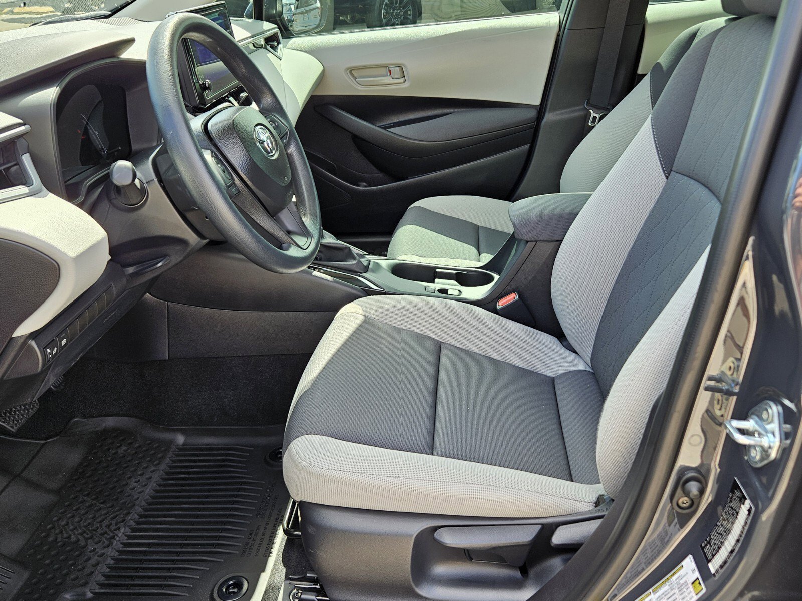 Certified 2026 Toyota Corolla LE image 4