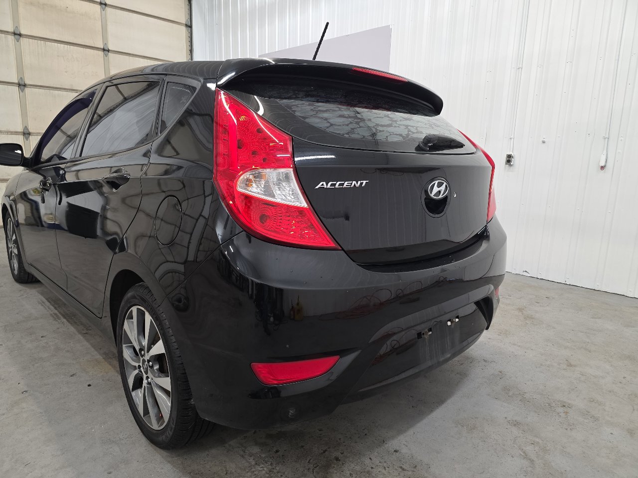 Used 2015 Hyundai Accent Sport image 10