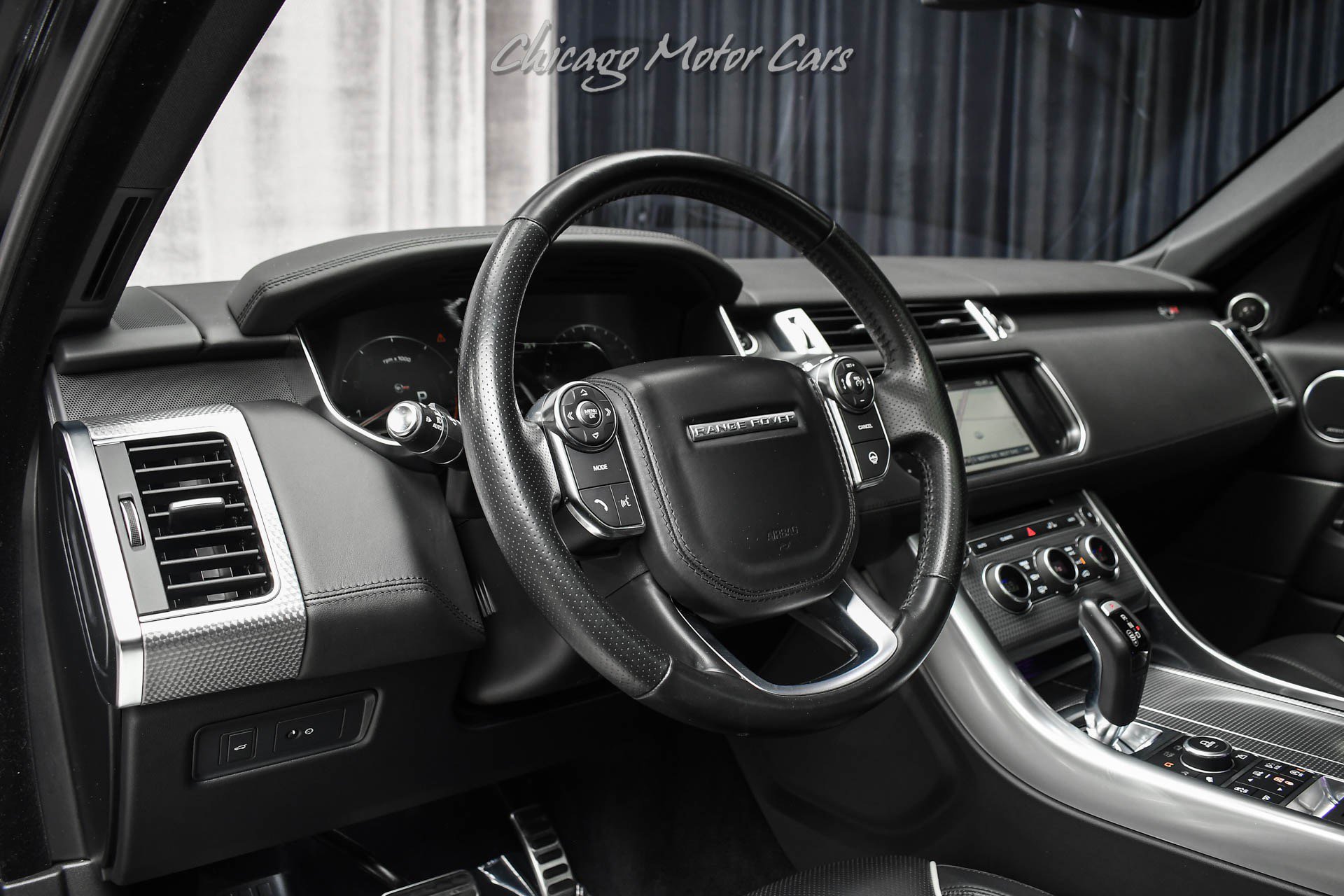 Used 2016 Land Rover Range Rover Sport SVR AWD/4WD image 8