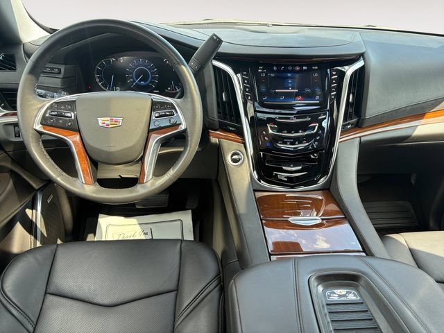 Used 2020 Cadillac Escalade Luxury AWD/4WD image 10