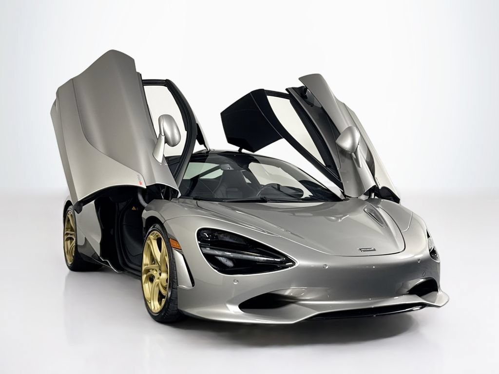 Used 2025 McLaren 750S RWD image 20