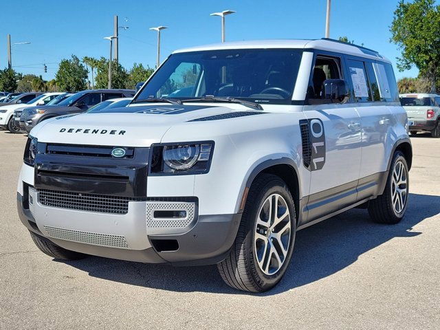 Used 2021 Land Rover Defender 110 S image 3