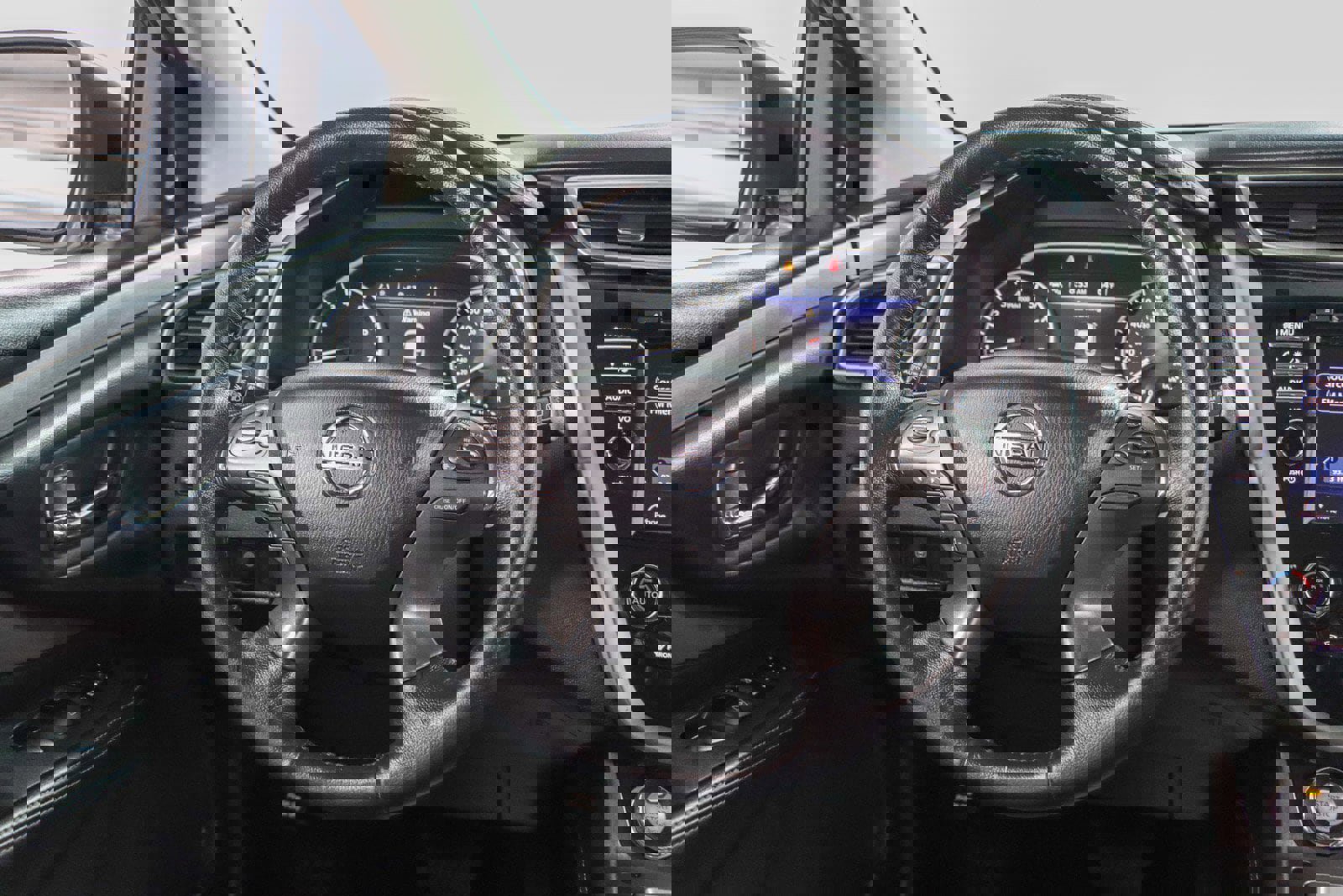 Used 2022 Nissan Murano SV w/ SV Midnight Edition Package image 12