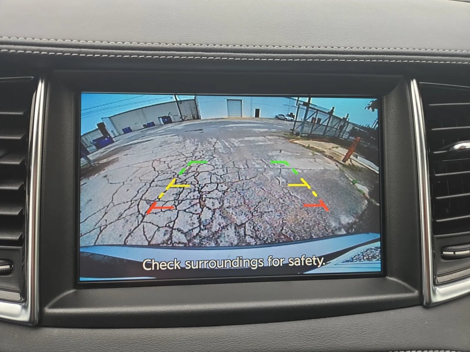 Used 2019 INFINITI QX50 Luxe AWD/4WD image 38