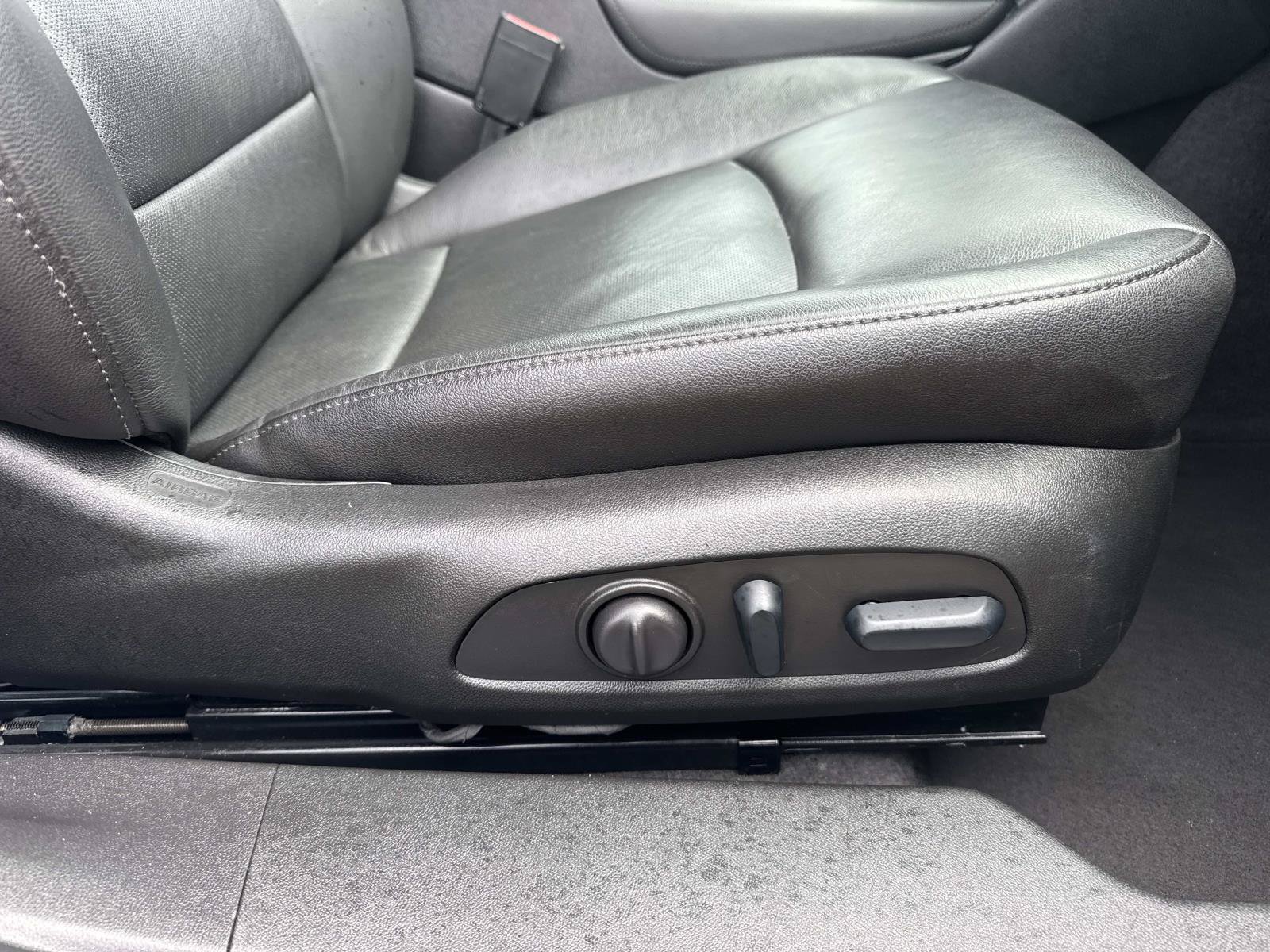 Used 2024 Chevrolet Malibu LT FWD image 12