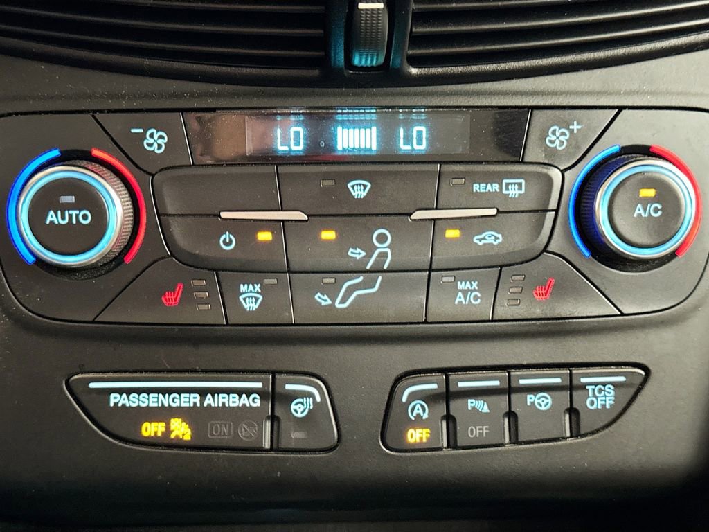 Used 2017 Ford Escape Titanium w/ Equipment Group 301A image 19