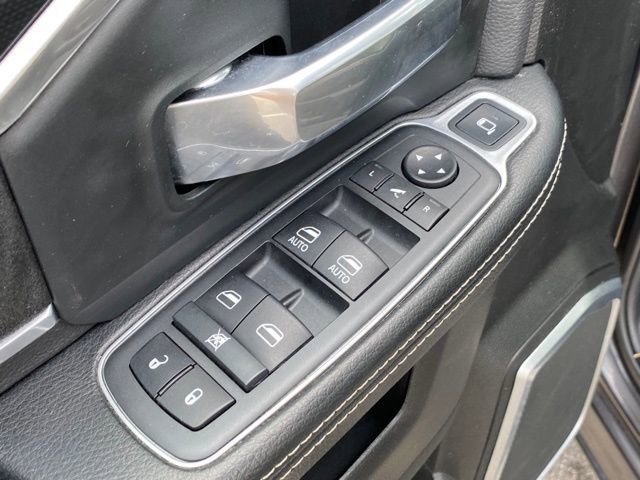 Used 2019 RAM 2500 Laramie AWD/4WD image 12