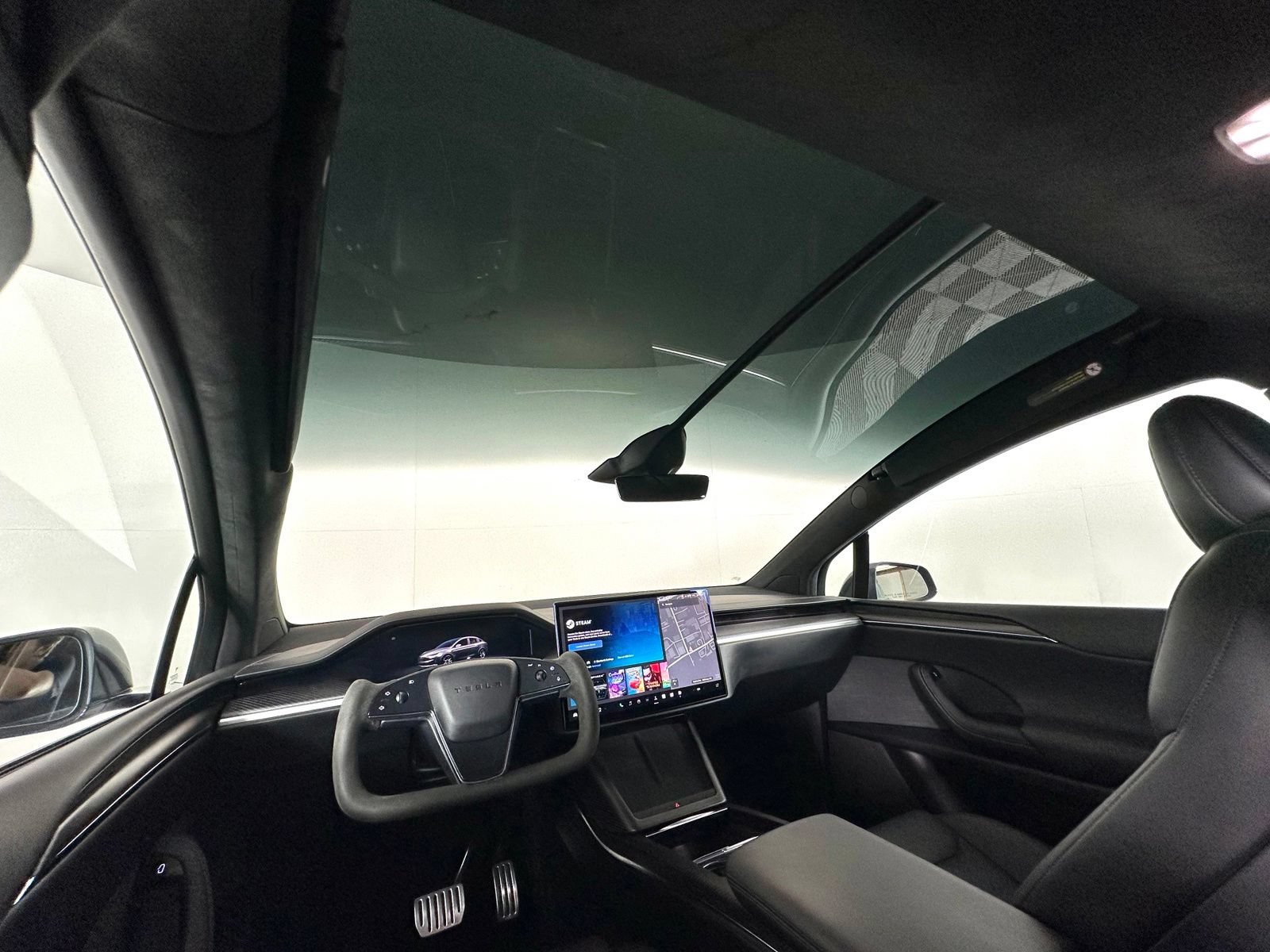 Used 2023 Tesla Model X AWD/4WD image 7