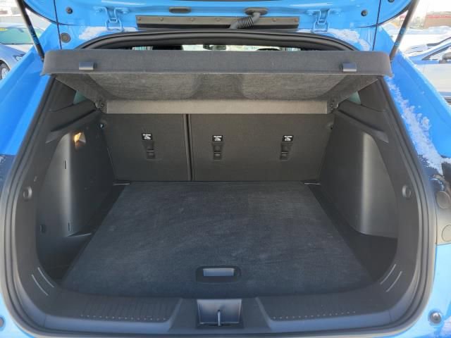 Used 2024 Chevrolet Trax RS image 7