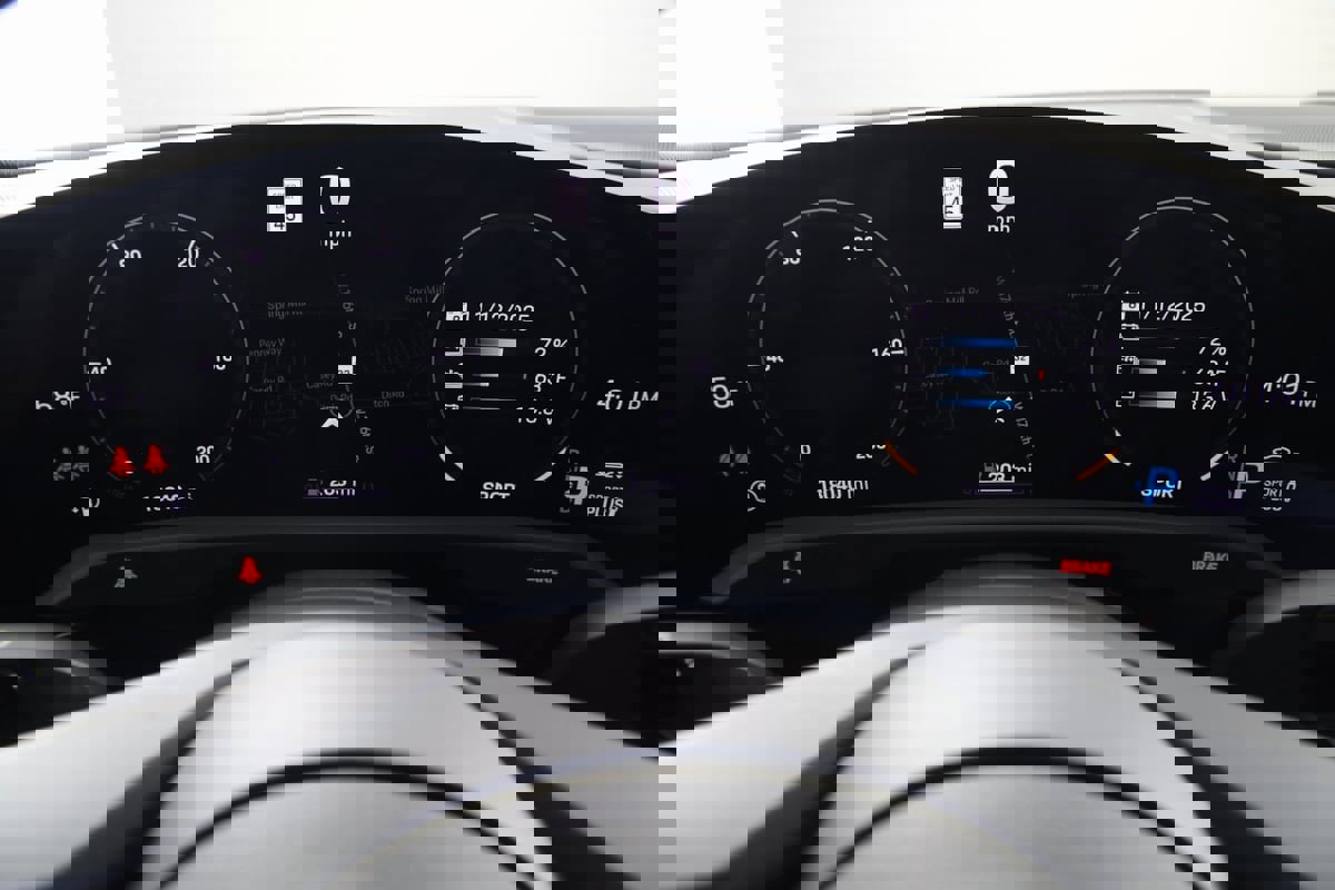 Used 2020 Porsche Taycan 4S image 22