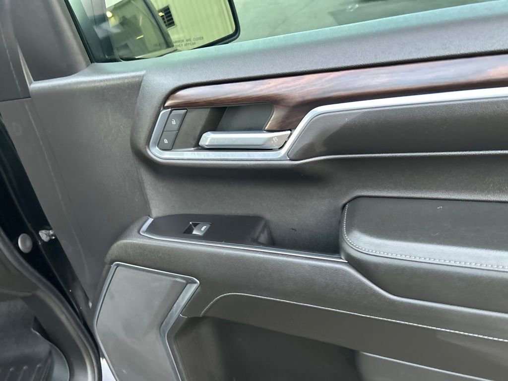 Used 2022 GMC Sierra 1500 SLT image 30