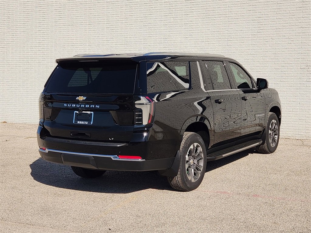 New 2026 Chevrolet Suburban LT w/ Comfort Package image 4