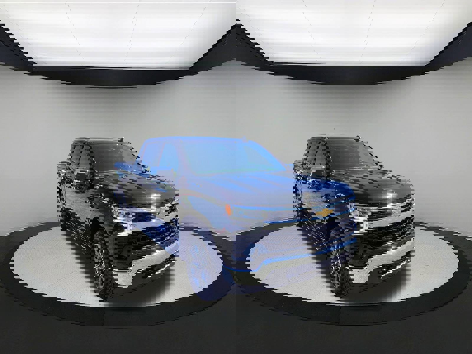 Used 2024 Chevrolet Silverado 1500 LT w/ All Star Edition Plus image 2