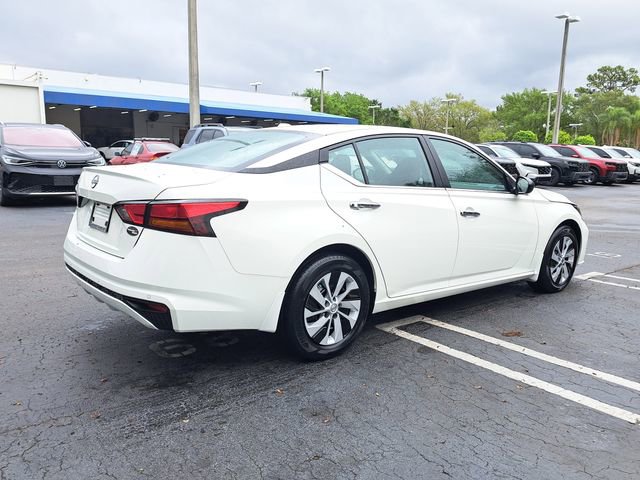 Used 2025 Nissan Altima 2.5 S image 6