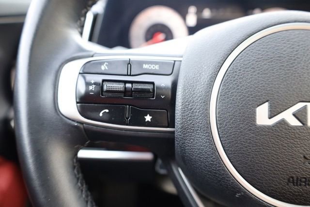 Certified 2025 Kia Sportage SX image 25