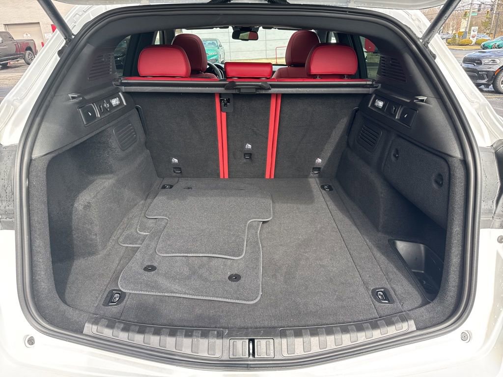 Used 2024 Alfa Romeo Stelvio Veloce image 53