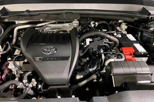 Certified 2025 Toyota Grand Highlander AWD image 11