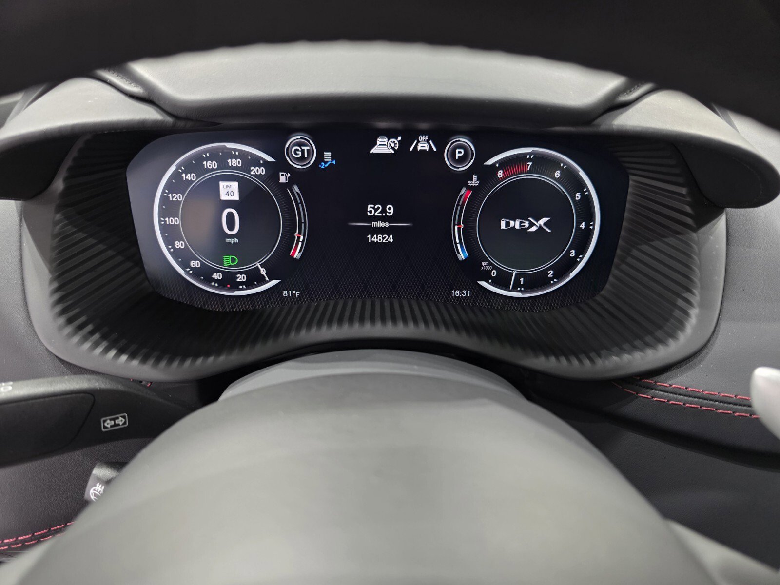 Used 2023 Aston Martin DBX 707 image 6