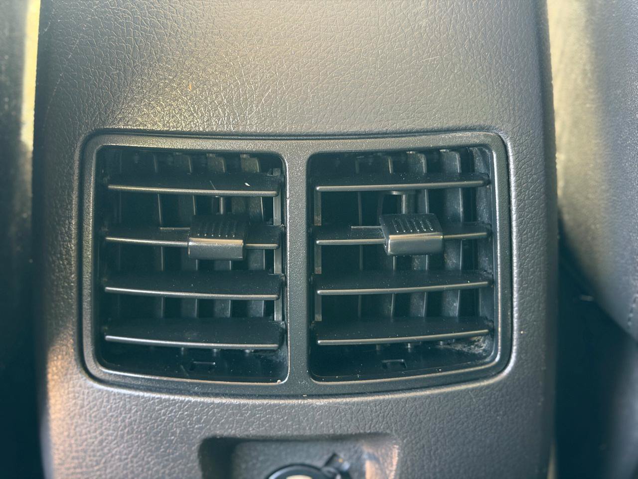 Used 2007 Lincoln MKX AWD image 19