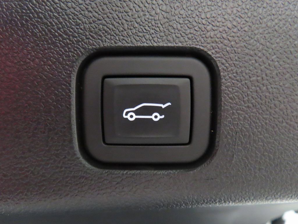 Used 2025 Chevrolet Traverse Z71 image 42