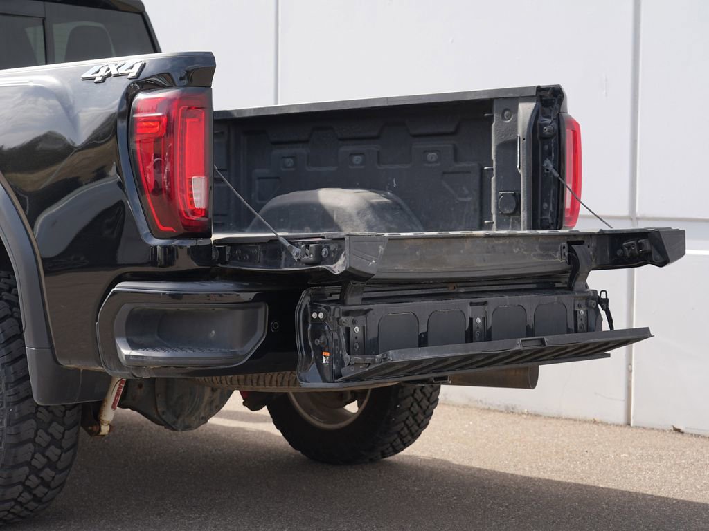 Used 2023 GMC Sierra 3500 Denali w/ Denali Ultimate Package AWD/4WD image 10