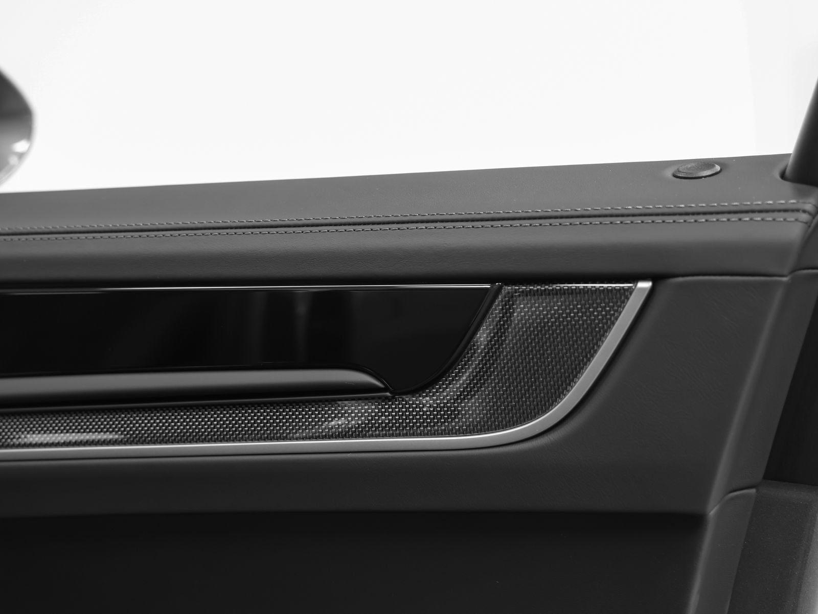 New 2026 Porsche Cayenne E-Hybrid Coupe AWD/4WD image 27