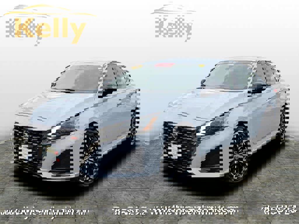 Used 2024 Nissan Altima 2.5 SR