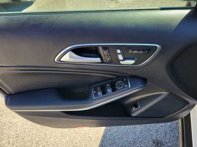 Used 2019 Mercedes-Benz GLA 250 4MATIC image 18