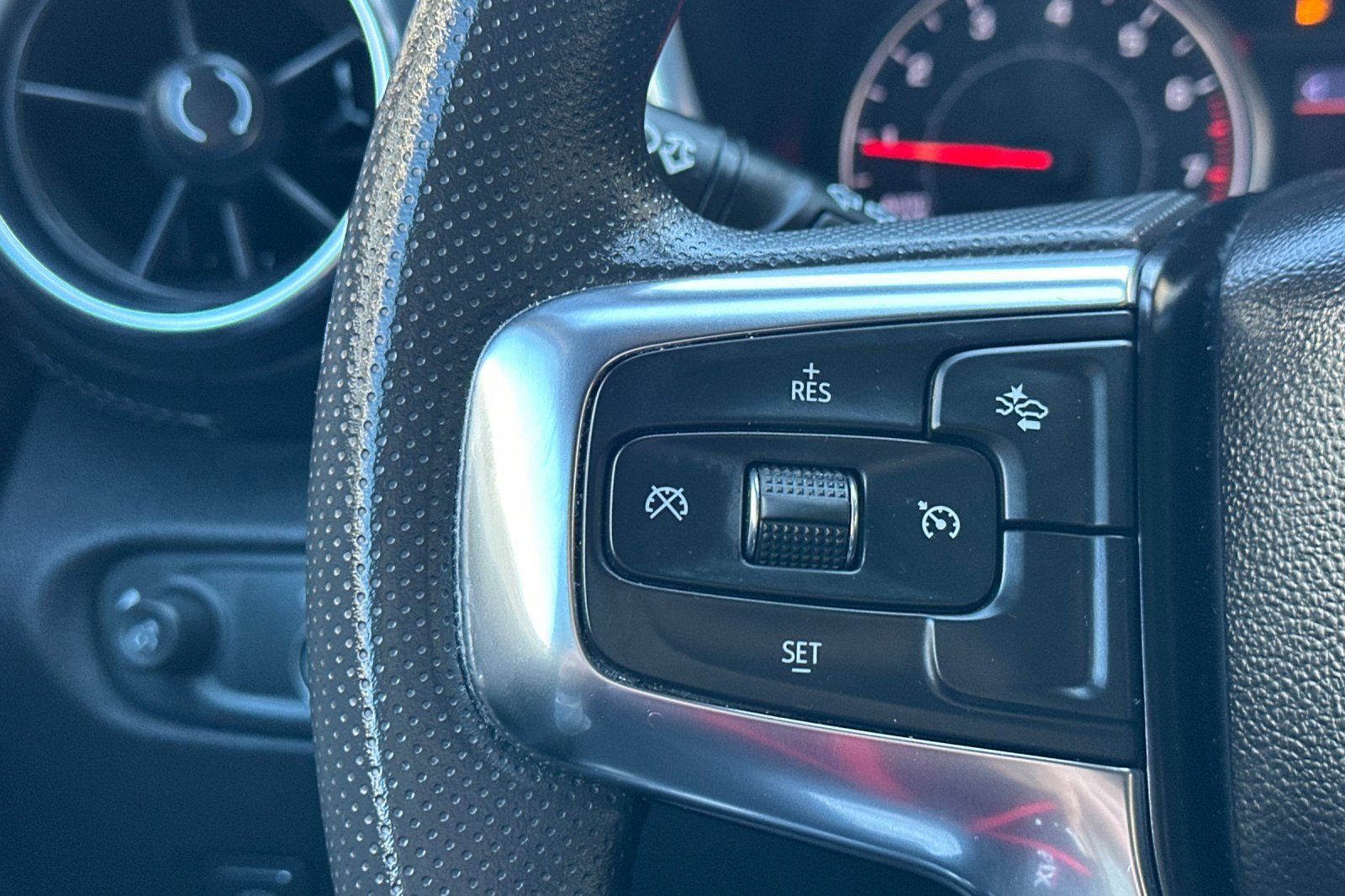 Certified 2023 Chevrolet Blazer LT image 31