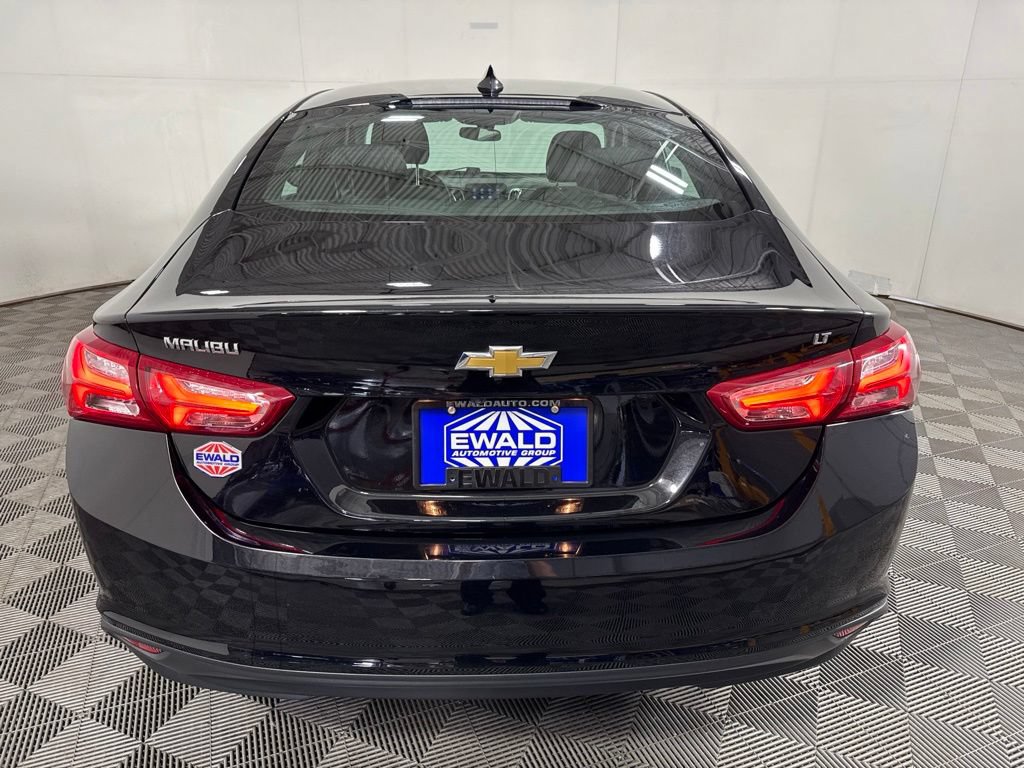 Used 2021 Chevrolet Malibu LT FWD image 8